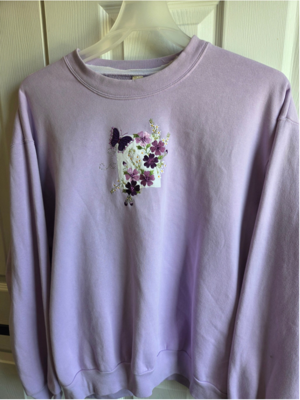 Women's Decorated Originals Floral Butterfly Sweatshirt Lavender Plus 2XL
